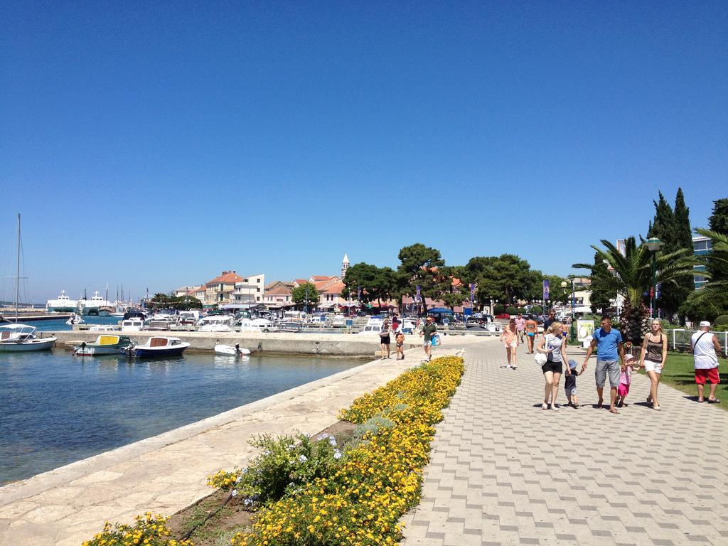 Apartments Blandona Biograd Na Moru Exterior photo